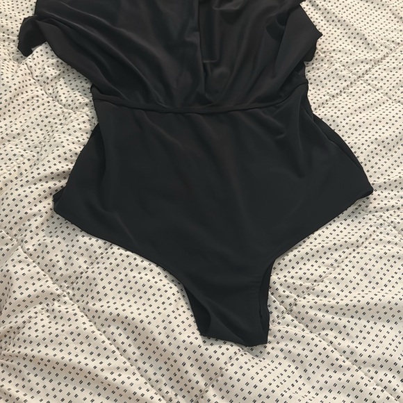 Lunalae FREE FLOW SKORT - HIGH WAIST BOTTOMS BLACK - Picture 5 of 6